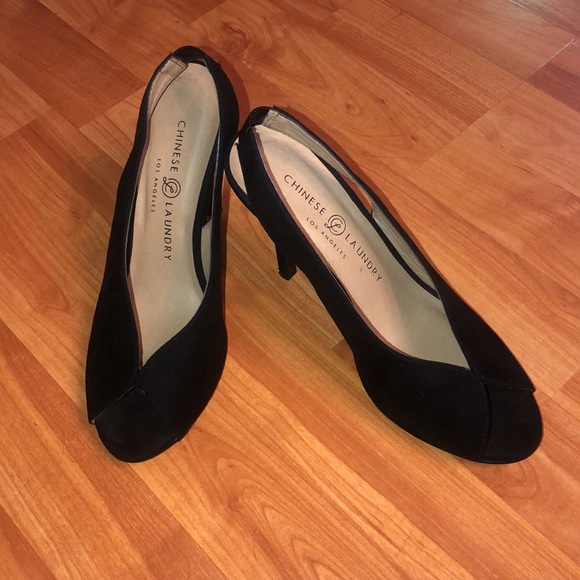 Chinese Laundry Shoes - Chinese Laundry suede peep toe heels